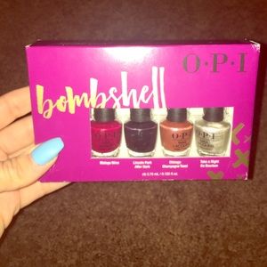 OPI bombshell set (4)